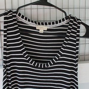 Black and White Scoop Neck Tank Top